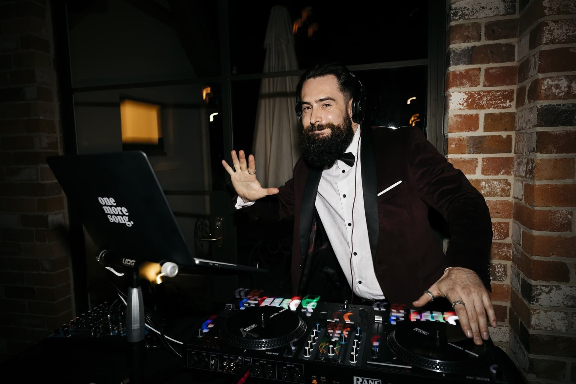 Die wichtigsten Eigenschaften eines erfolgreichen DJ Hochzeits