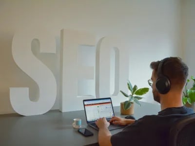 Messbare Ergebnisse durch datengetriebenes Marketing und SEO-optimierte Website
