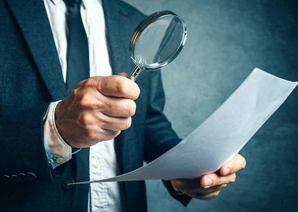 Echos der Täuschung: Intrigen in der Detektei